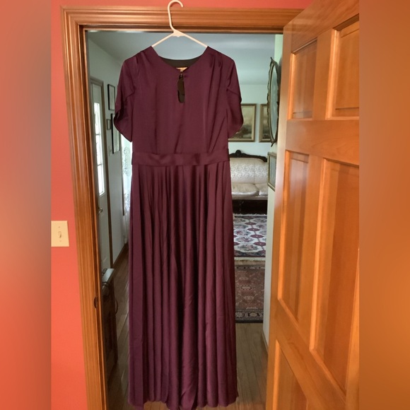 Fit and flare maxi dress size 12, mother of the bride - Picture 2 of 6